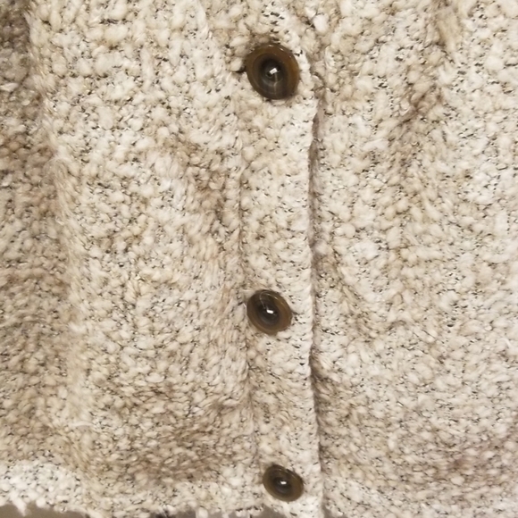 💕SANCTUARY💕 Cropped Three Button Cardigan Sweater Neutral Beige Small S NWOT - Picture 3 of 7